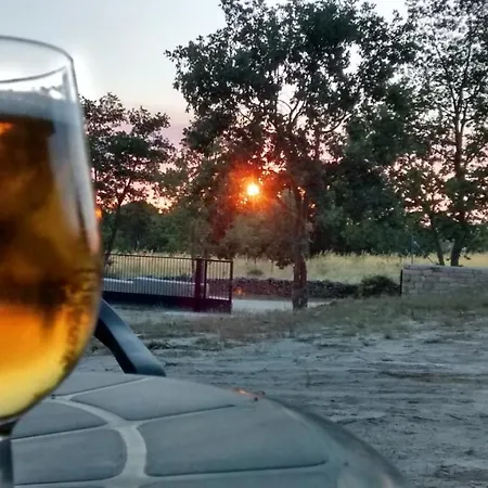 Las Casitas De Las Arribes Campsite *