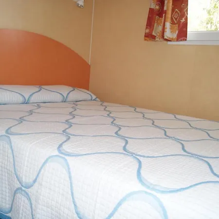 Casitas De Arribes * Aldeadavila de la Ribera